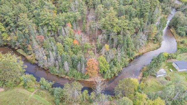 $59,900 | 14333 South St Croix Road, Gordon, WI 54838