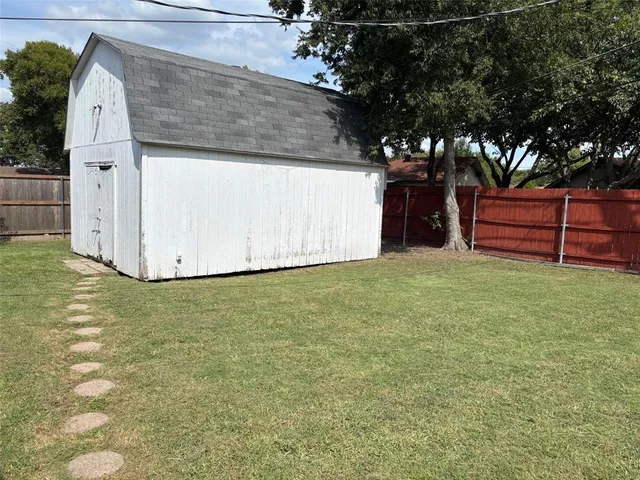 $275,000 | 1509 Southeast 4th Street, Grand Prairie, TX 75051