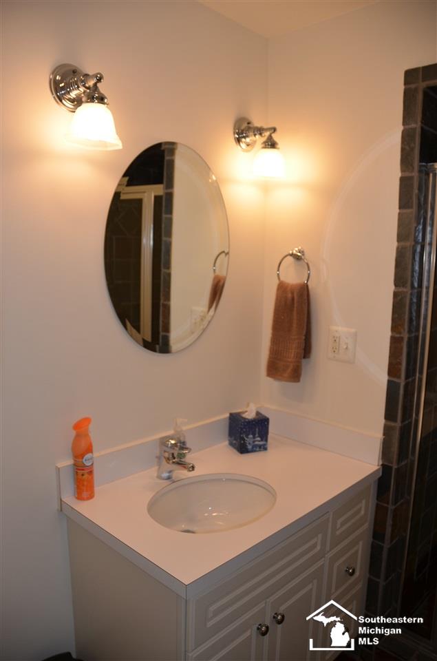 26055 East River Road Grosse Ile, MI 48138 - Photo 66 of 68