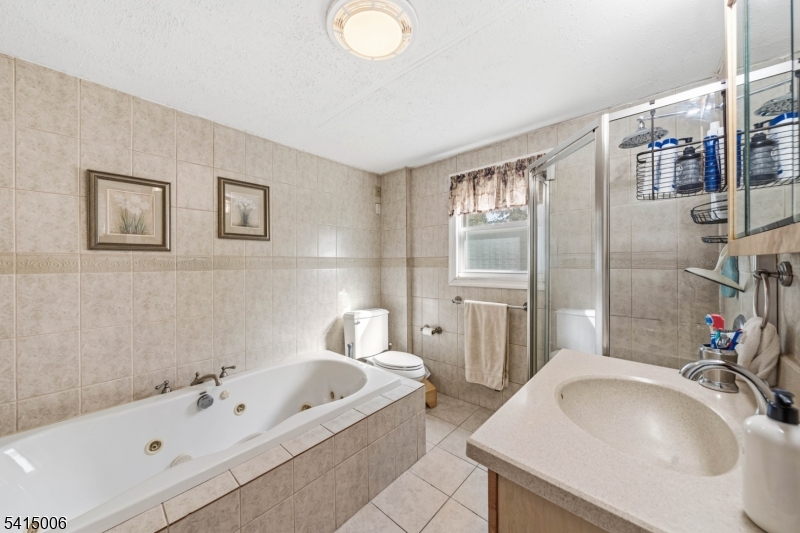 749 Cleveland Avenue Elizabeth, NJ 07208 - Photo 18 of 30