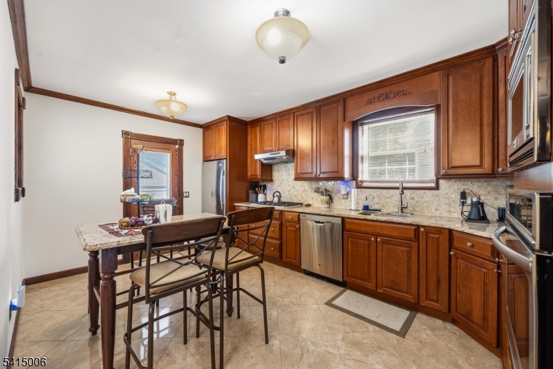 749 Cleveland Avenue Elizabeth, NJ 07208 - Photo 9 of 30