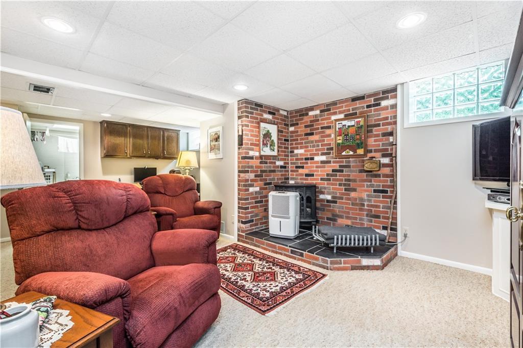 306 Thompsonville Road McMurray, PA 15317 - Photo 22 of 25 Gallery Image 22