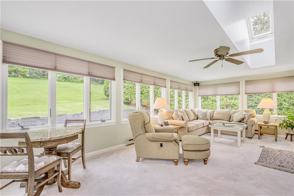 306 Thompsonville Road McMurray, PA 15317 - Photo 9 of 25 Gallery Image 9