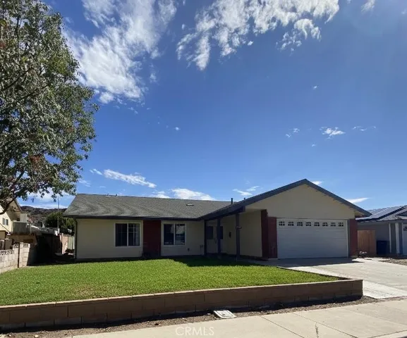 $780,000 | 28144 Alaminos Drive, Saugus, CA 91350