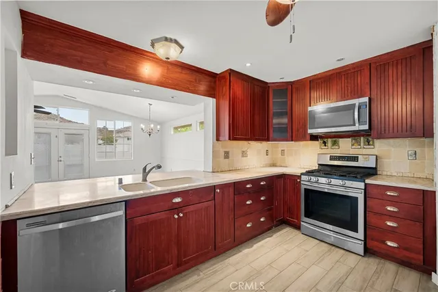 $780,000 | 28144 Alaminos Drive, Saugus, CA 91350