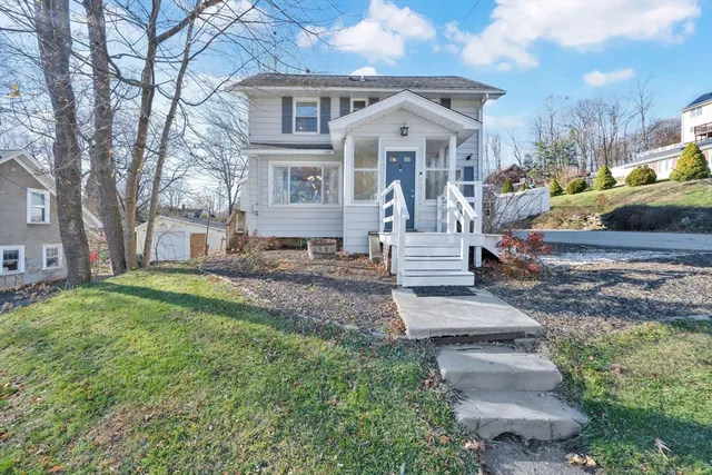 $384,900 | 5 Edwidge Street, Worcester, MA 01602