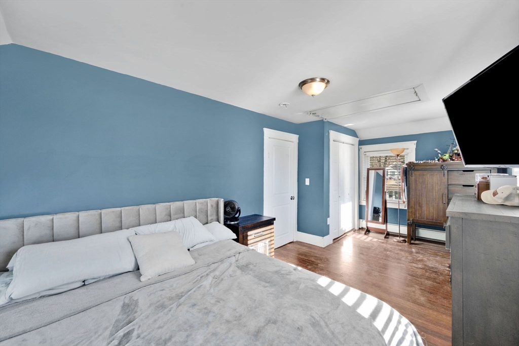 5 Edwidge Street Worcester, MA 01602 - Photo 17 of 27