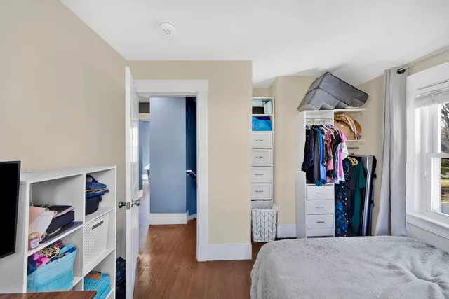 $384,900 | 5 Edwidge Street, Worcester, MA 01602