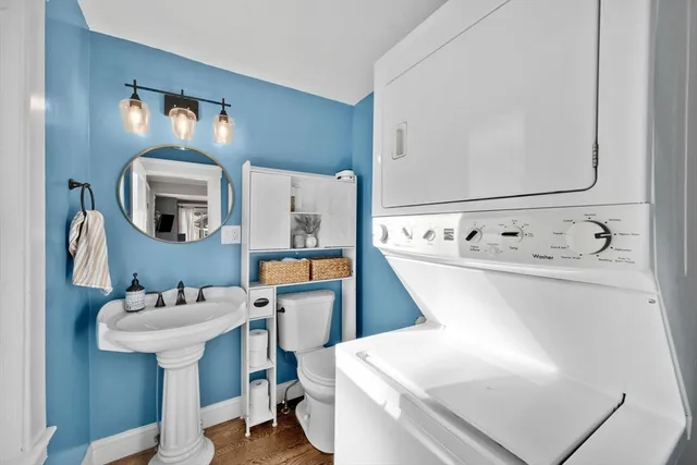 $384,900 | 5 Edwidge Street, Worcester, MA 01602