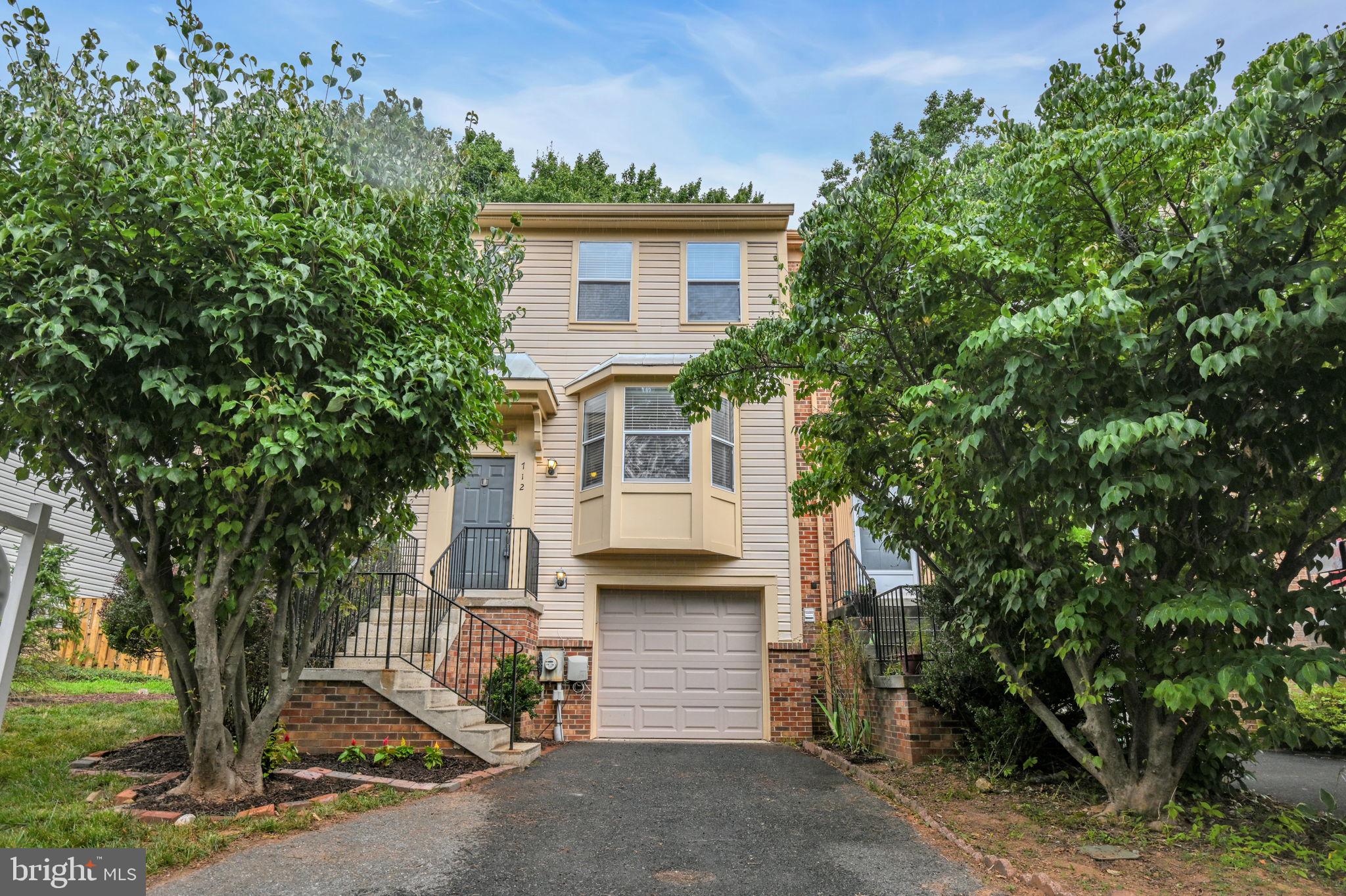 712 Suffield Drive Gaithersburg, MD 20878 - Photo 3 of 30