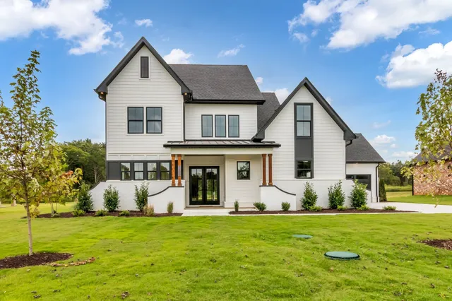 $1,124,900 | 7205 Denton Drive, Bell Buckle, TN 37020