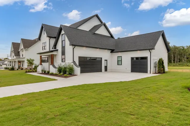 $1,124,900 | 7205 Denton Drive, Bell Buckle, TN 37020