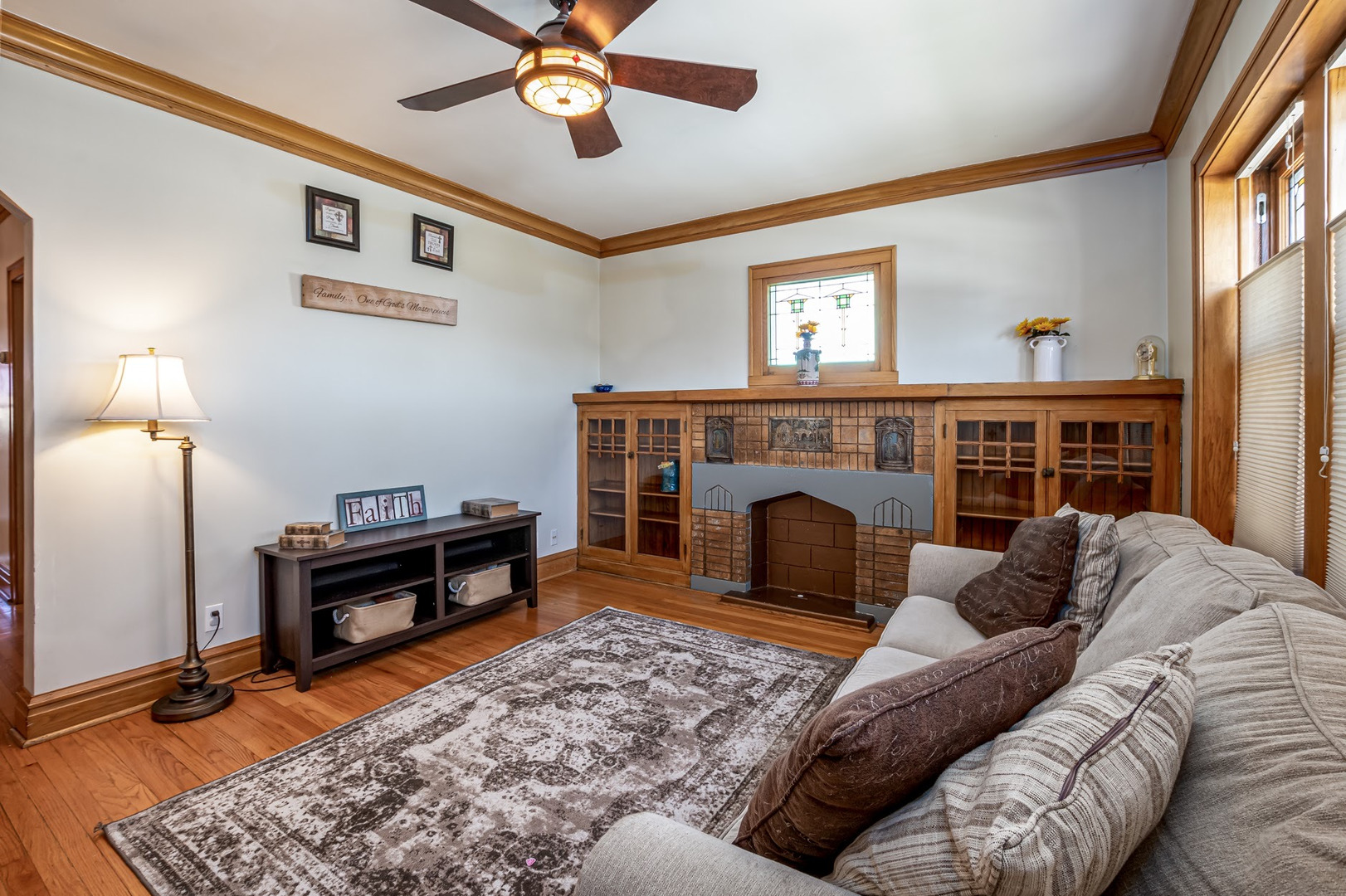 2506 Forest Avenue North Riverside, IL 60546 - Photo 3 of 33