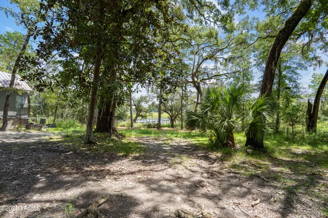 $550,000 | 208 Bull Point Drive, Seabrook, SC 29940