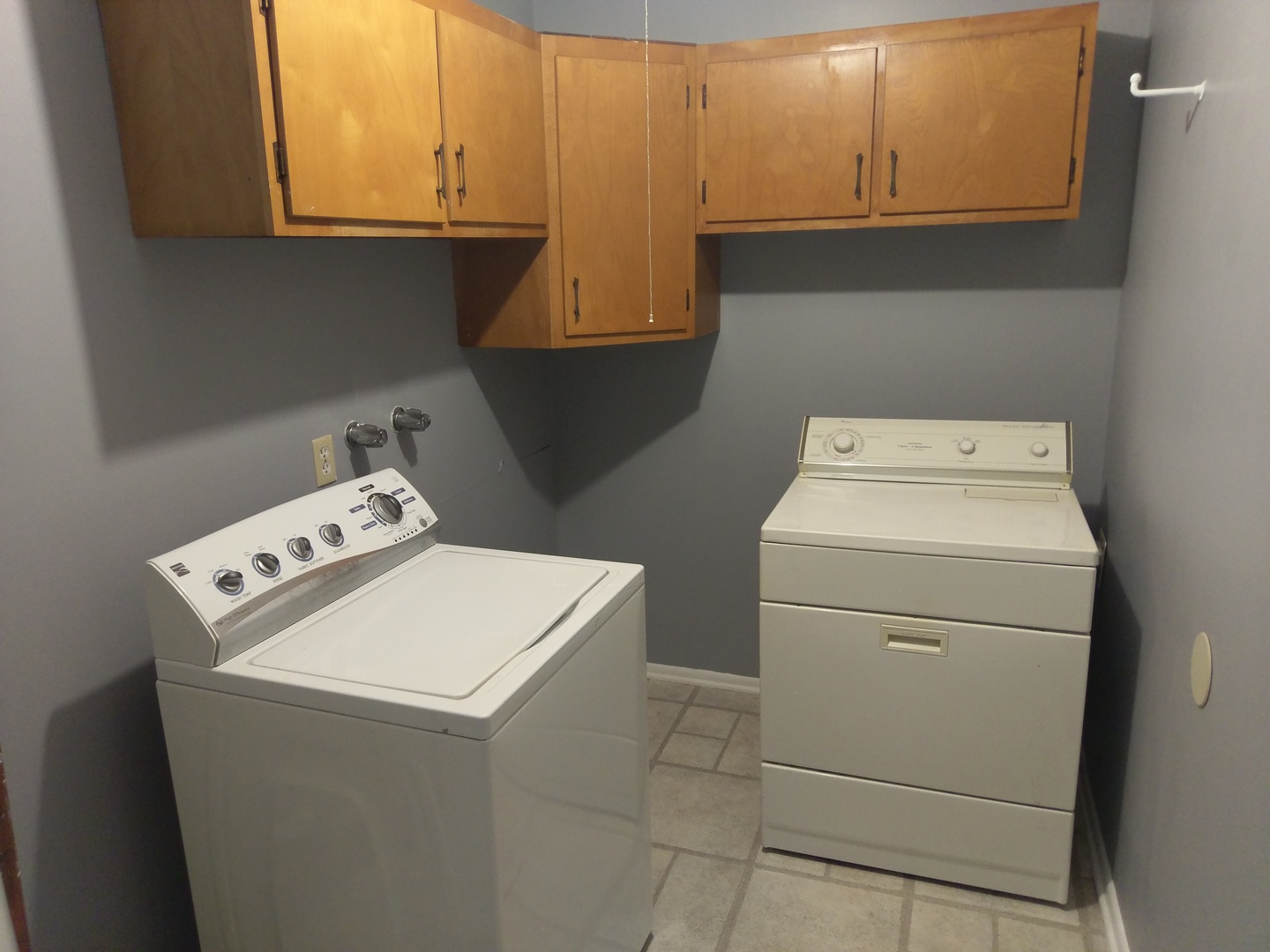 21 South Oltendorf Road Streamwood, IL 60107 - Photo 9 of 11
