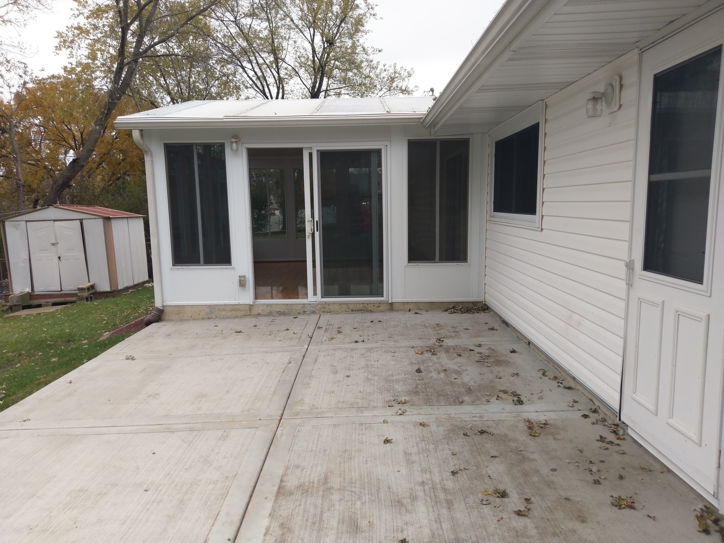 21 South Oltendorf Road Streamwood, IL 60107 - Photo 10 of 11