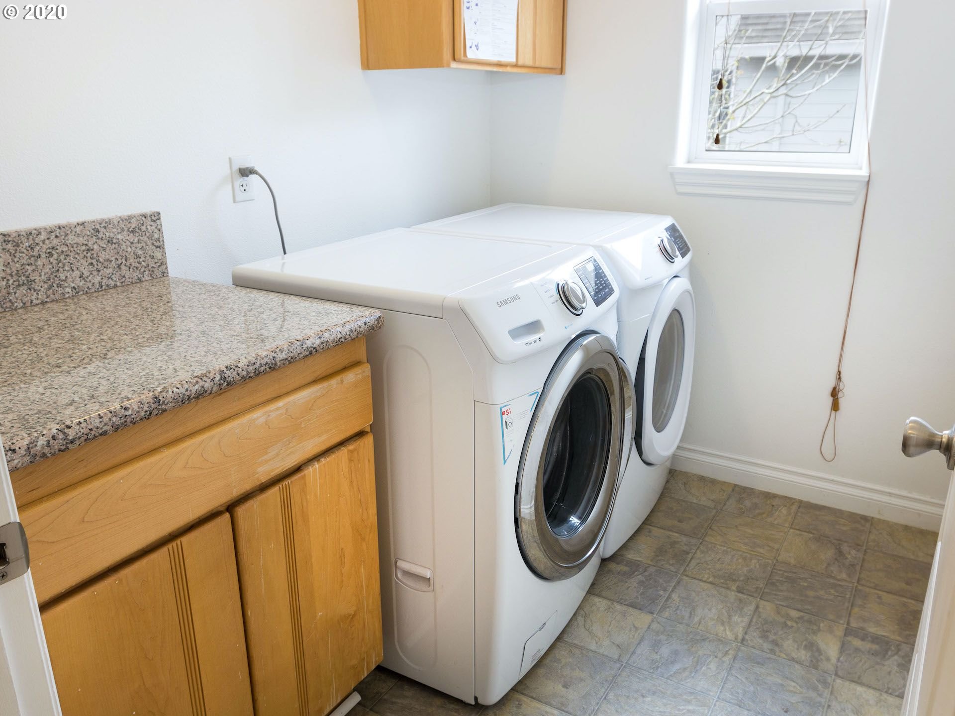 17849 Southwest Pars Place Beaverton, OR 97078 - Photo 21 of 32 Laundry