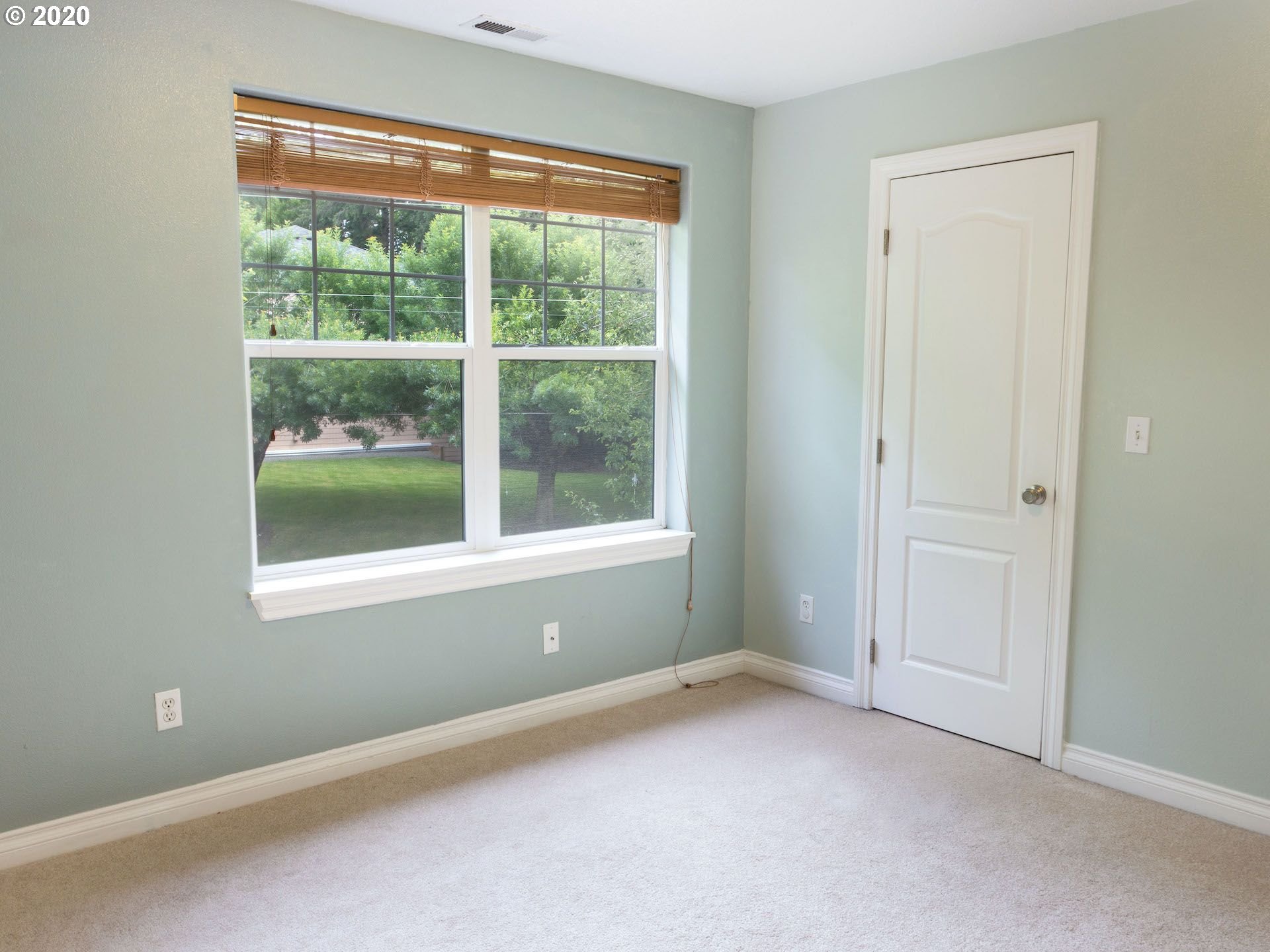 17849 Southwest Pars Place Beaverton, OR 97078 - Photo 23 of 32 Bedroom