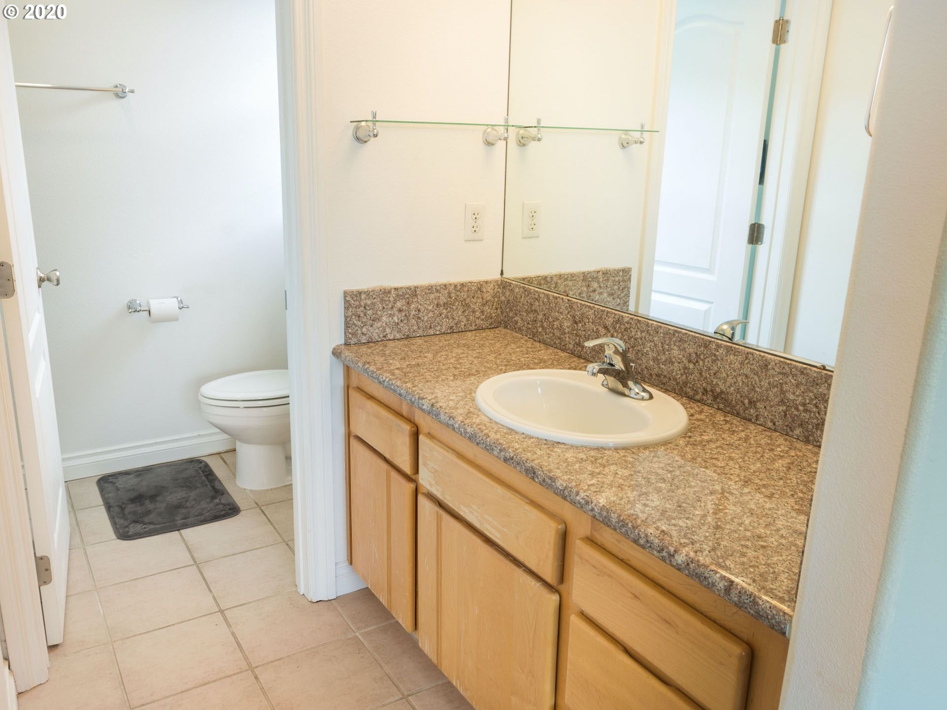 17849 Southwest Pars Place Beaverton, OR 97078 - Photo 27 of 32 Bathroom