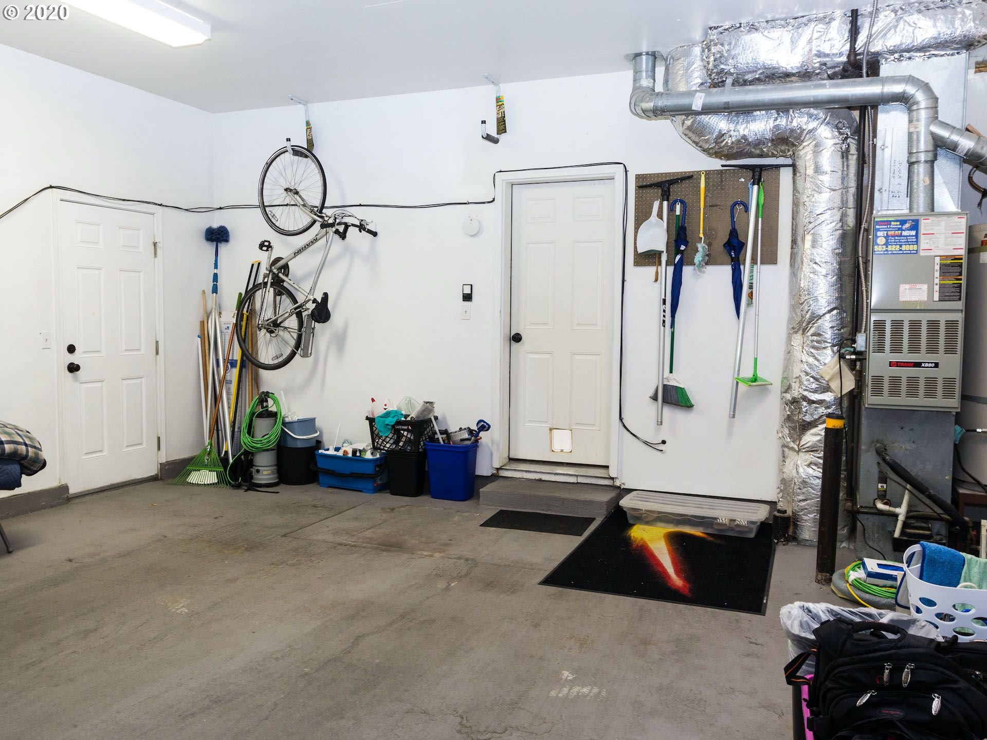 17849 Southwest Pars Place Beaverton, OR 97078 - Photo 29 of 32 Garage
