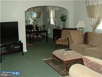7728 Rugby Street Philadelphia, PA 19150 - Photo 3 of 11 Living Room