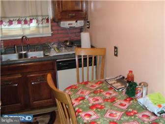 7728 Rugby Street Philadelphia, PA 19150 - Photo 6 of 11 Kitchen