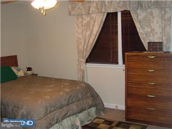 7728 Rugby Street Philadelphia, PA 19150 - Photo 10 of 11 Bedroom