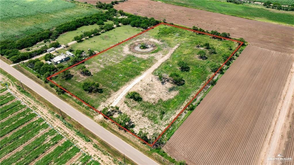 0 Nittler Road Edcouch, TX 78538 - Photo 5 of 6 a view of a garden with a street