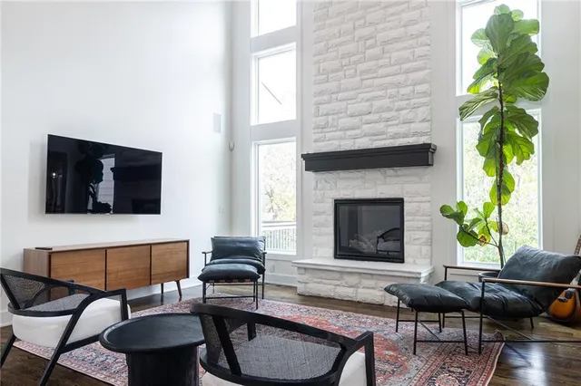 $1,375,000 | 8719 Sycamore Avenue, Kansas City, MO 64157