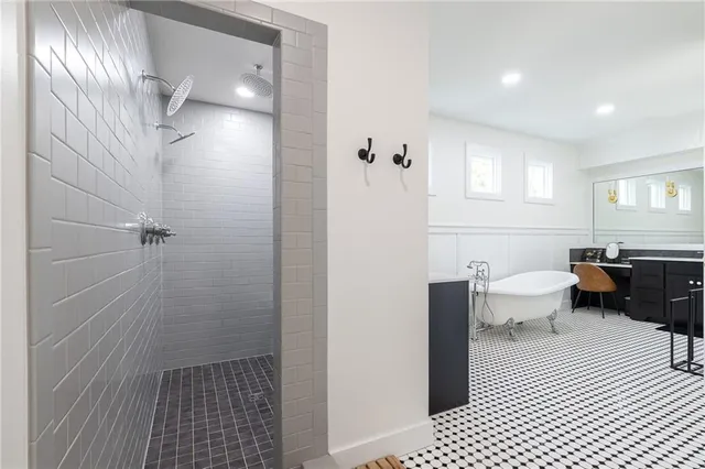 $1,375,000 | 8719 Sycamore Avenue, Kansas City, MO 64157