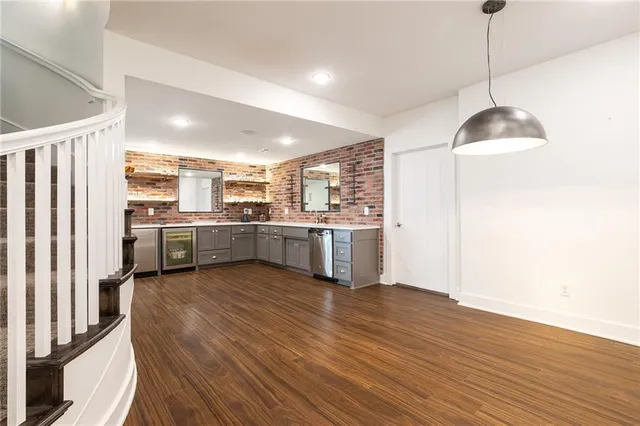 $1,375,000 | 8719 Sycamore Avenue, Kansas City, MO 64157