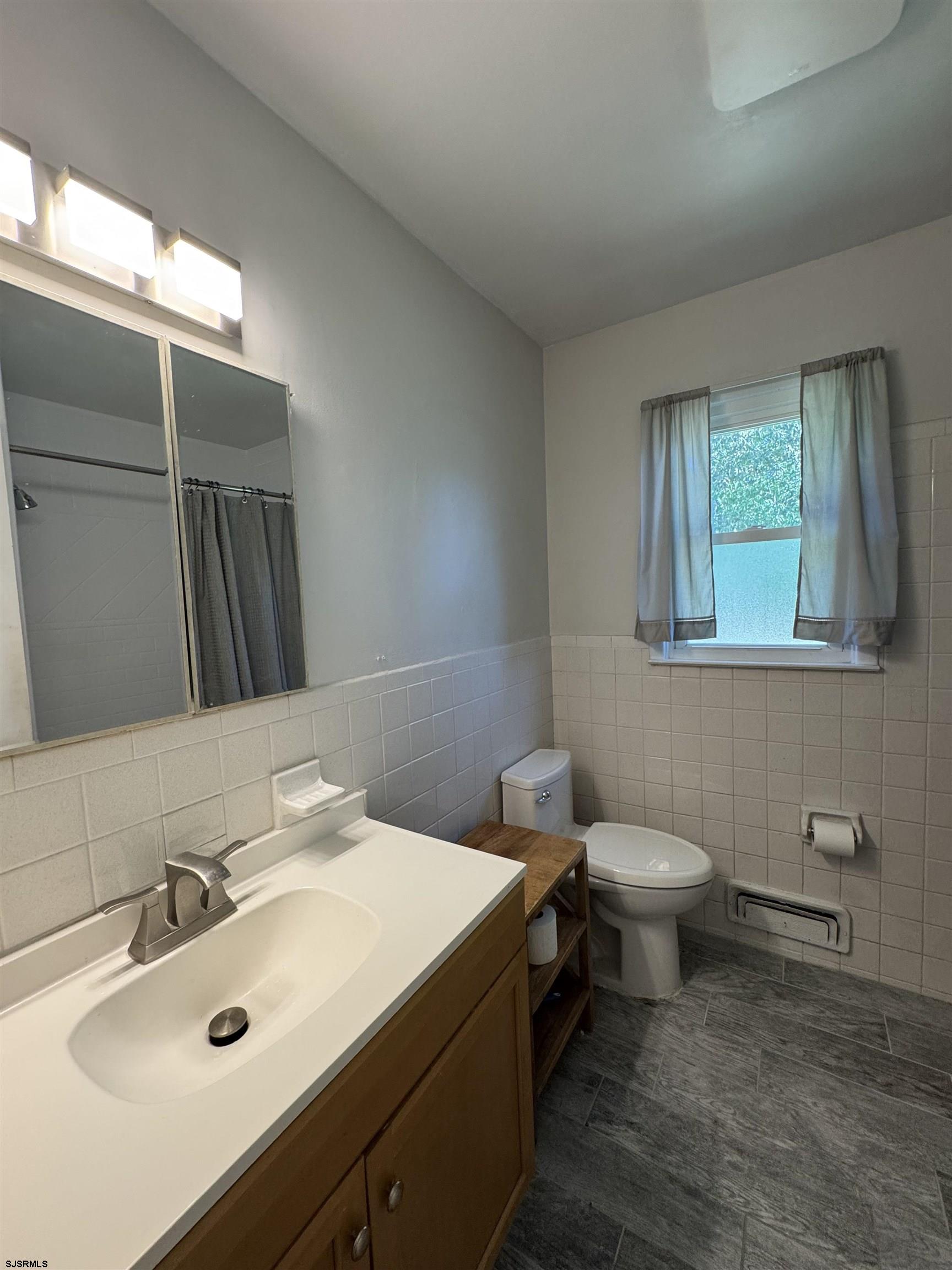 107 Haddon Road Somers Point, NJ 08244 - Photo 10 of 11 Gallery Image 10