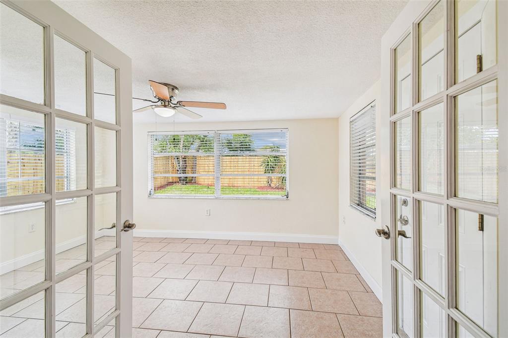 9411 Rainbow Lane Port Richey, FL 34668 - Photo 11 of 35 Gallery Image 11