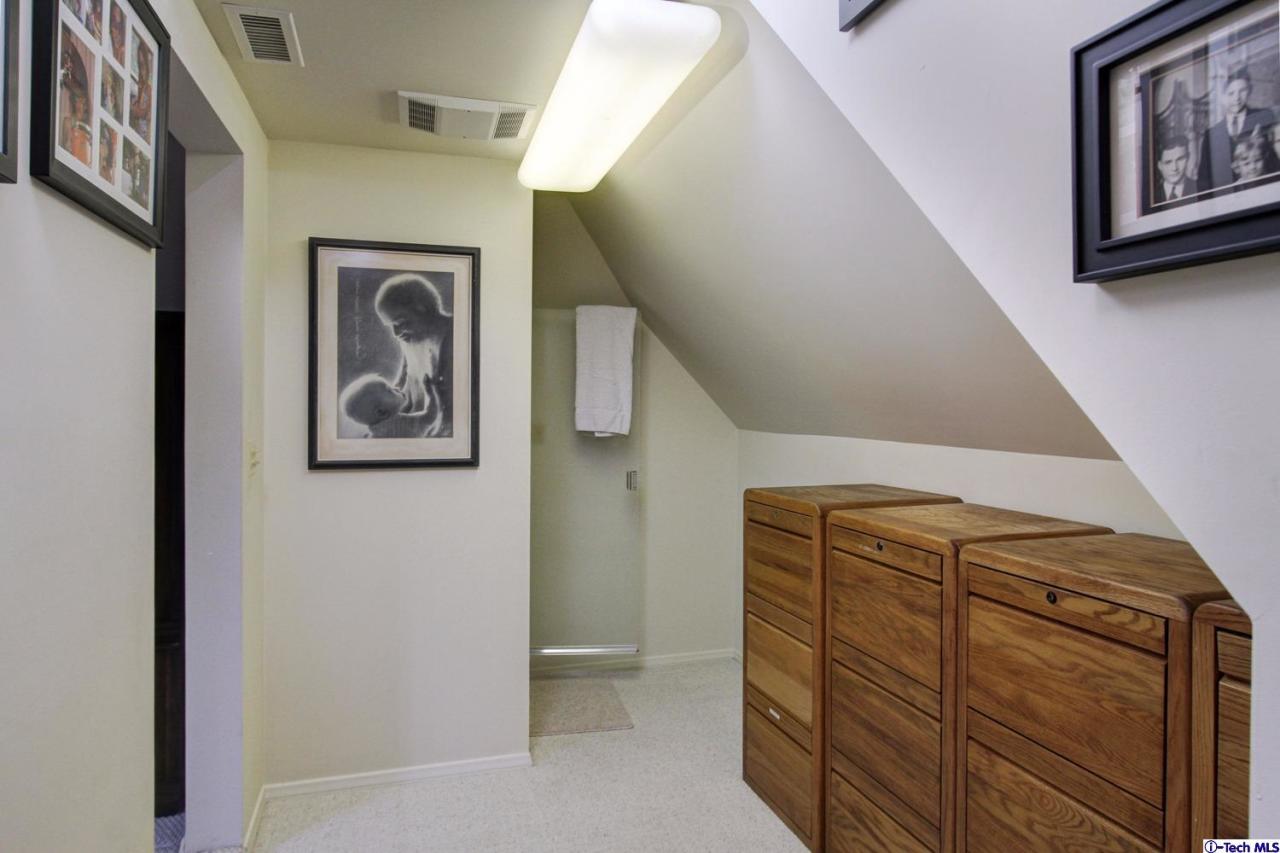 2494 Glen Canyon Road Altadena, CA 91001 - Photo 35 of 47 Additional Photo