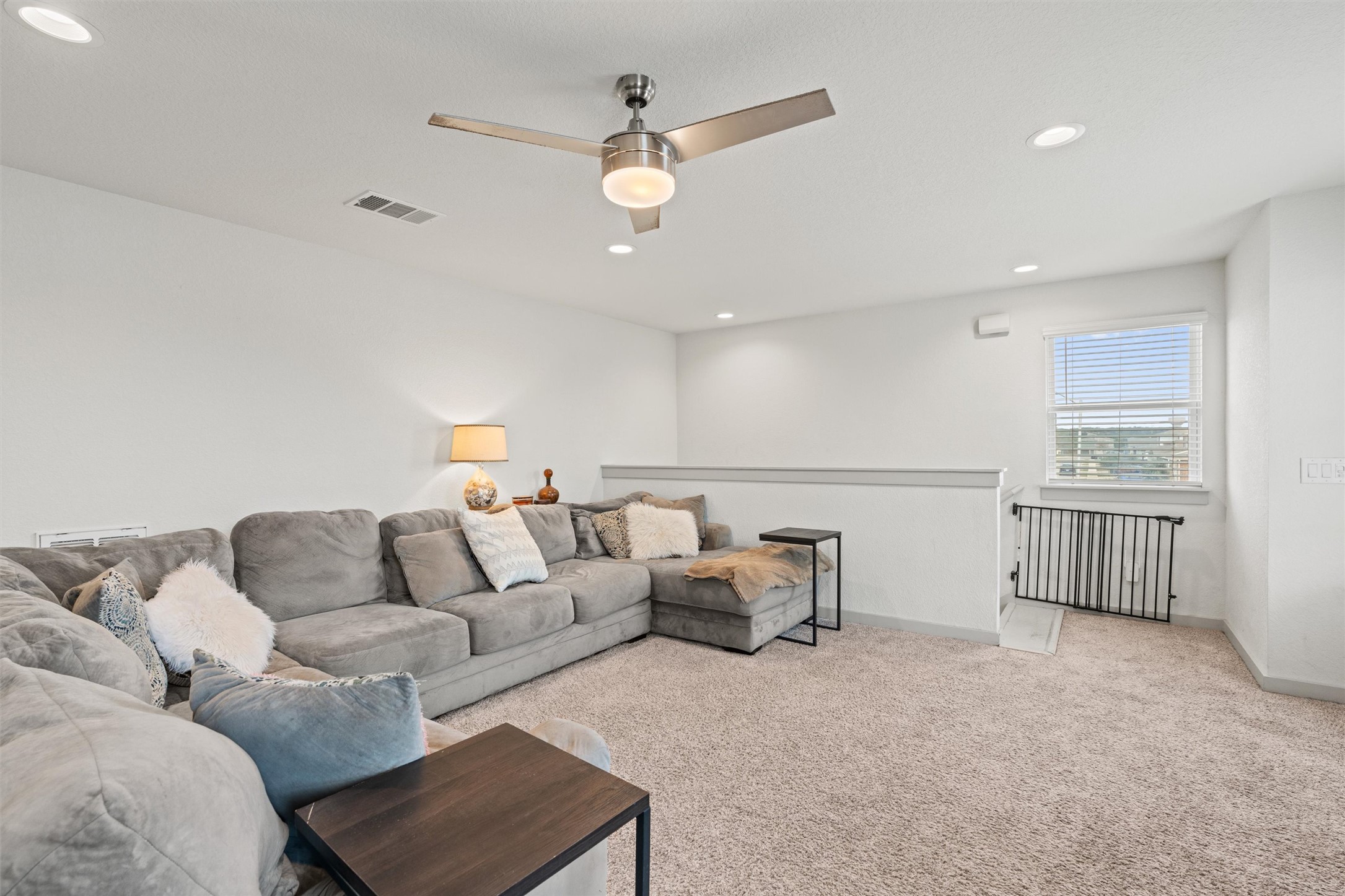 121 Tequilana Pass Leander, TX 78641 - Photo 29 of 39 a living room with furniture