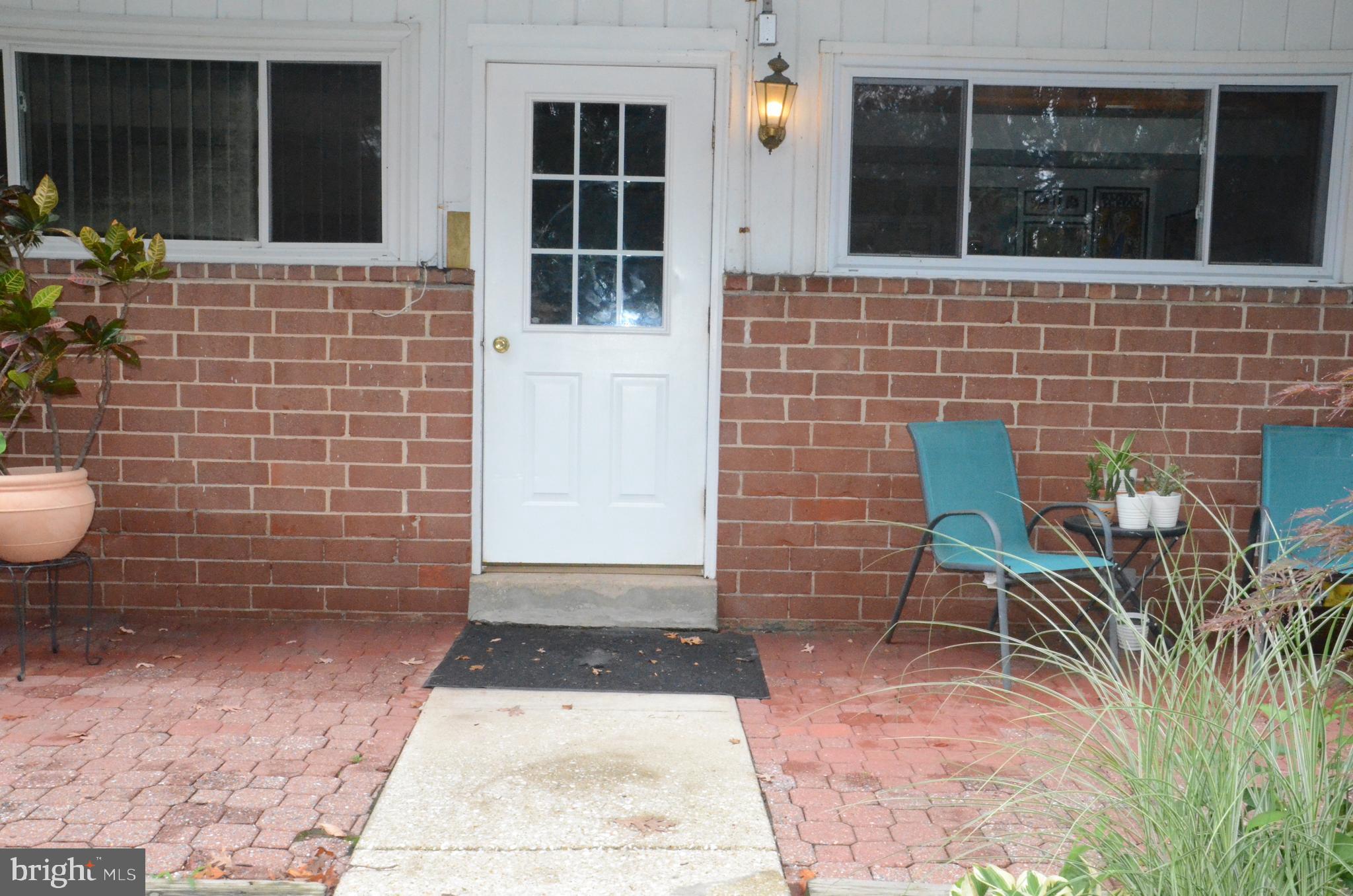 521 Epsom Road, Unit 2D Towson, MD 21286 - Photo 4 of 28 Main entrance to the building