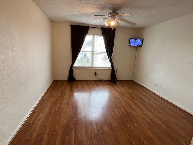 5329 Bluff View Drive Indianapolis, IN 46217 - Photo 11 of 25