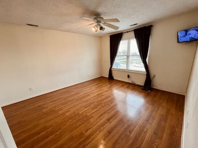 5329 Bluff View Drive Indianapolis, IN 46217 - Photo 9 of 25