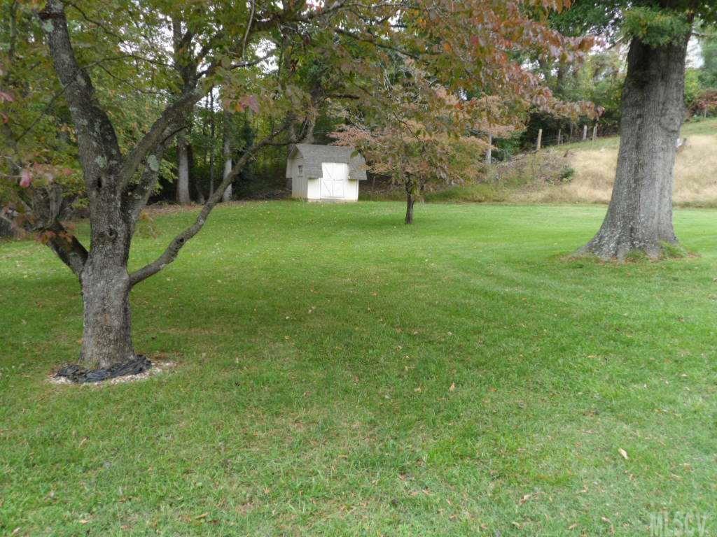 4145 Johnson Bridge Road Hickory, NC 28602 - Photo 5 of 13 Gallery Image 5
