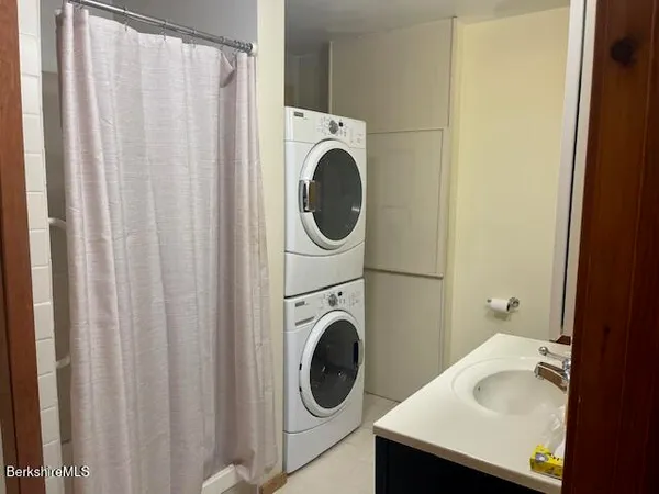 $315,000 | 9 Forest Row, Great Barrington, MA 01230