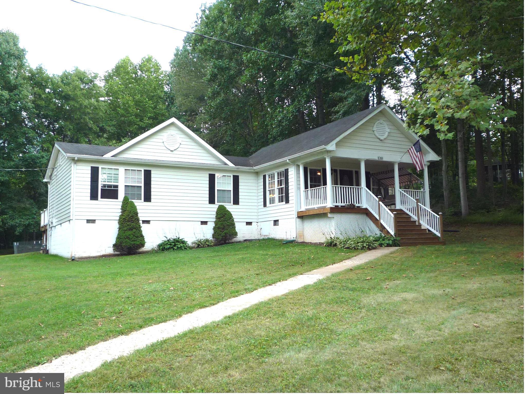 1088 Poplar Road Stafford, VA 22556 - Photo 3 of 26 Exterior (Front)