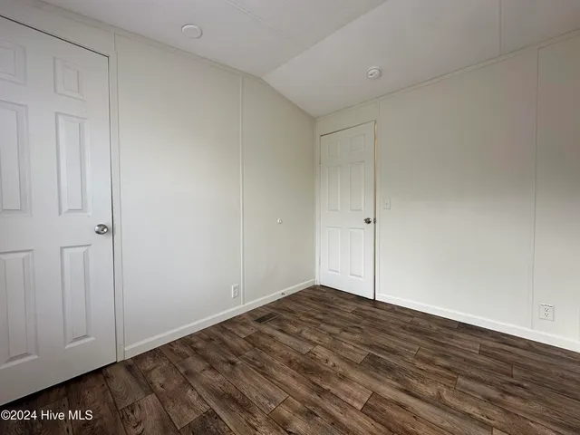 $1,150 | 1012 10th Street, Midway Park, NC 28544