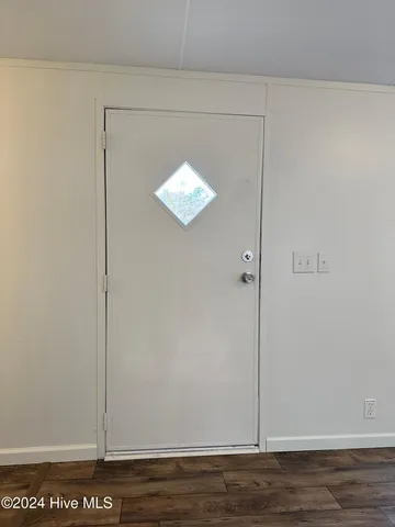 $1,150 | 1012 10th Street, Midway Park, NC 28544