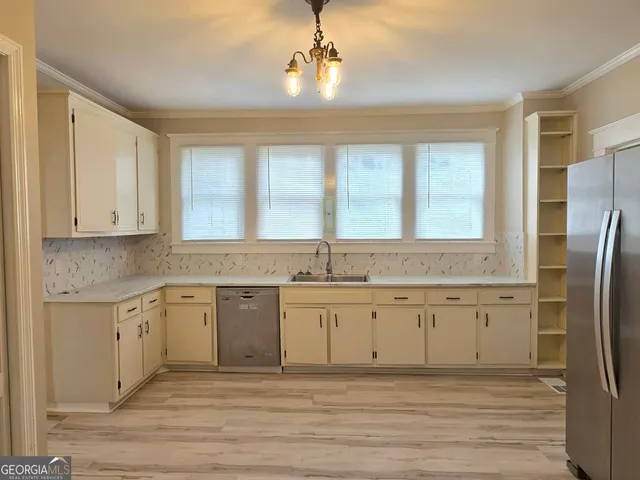 $194,500 | 404 West Gordon Street, Thomaston, GA 30286