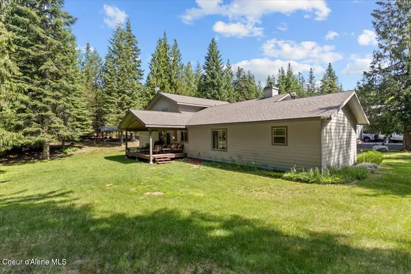 $970,000 | 438 Berry Hill, Cocolalla, ID 83813