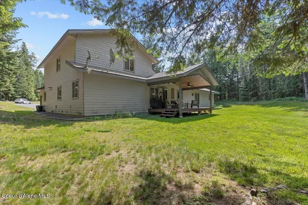 $970,000 | 438 Berry Hill, Cocolalla, ID 83813