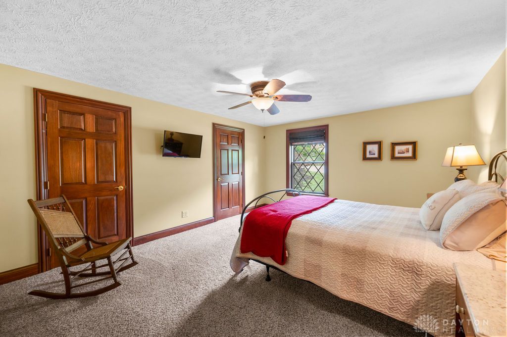 751 Old Springfield Road Vandalia, OH 45377 - Photo 24 of 89
