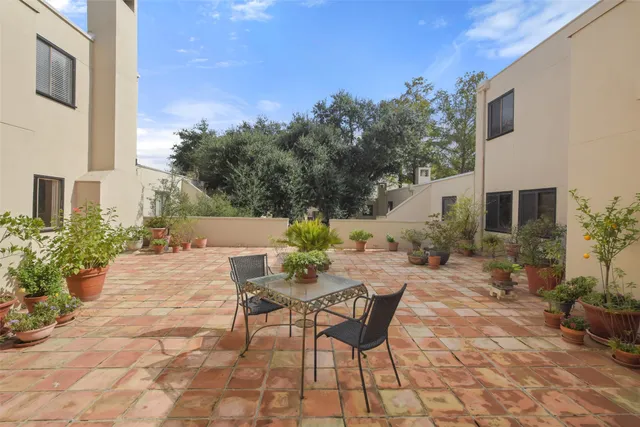 $209,900 | 402 Tuam Street, Unit 2, Houston, TX 77006