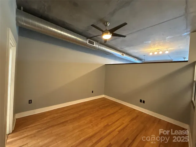 $1,550 | 505 East 6th Street, Unit 302, Charlotte, NC 28202