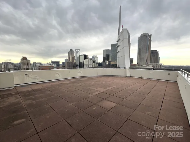 $1,550 | 505 East 6th Street, Unit 302, Charlotte, NC 28202